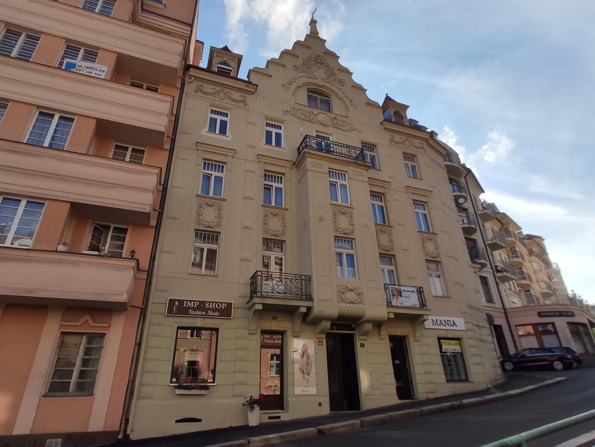 Apartman 63M2 S Balkonem V Lazenskem Centru Karlovy Vary Eksteriør bilde